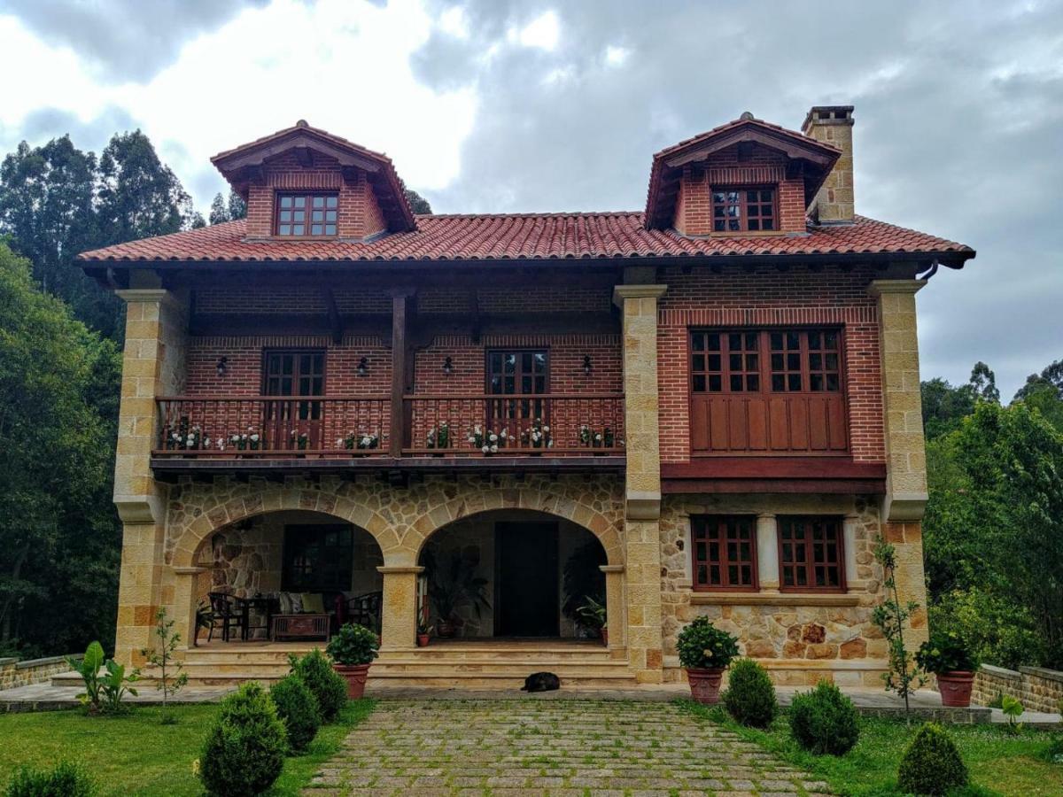 Trisileja En Novales Hotel Luaran gambar